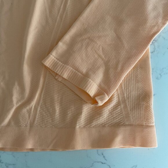 Athleta Momentum Seamless Lg Sleeve Crew Neck Nylon Top Tangerine Peach Sz M NWT - Picture 6 of 15